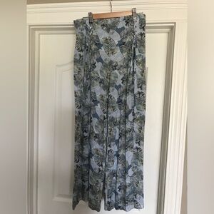 Tribal palazzo pants. EUC.